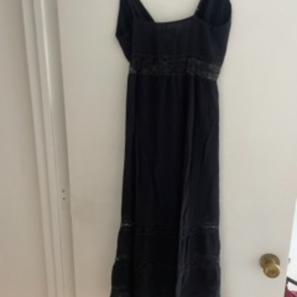 REFORMATION Black Lace Stripe Keyhole SHELLEY Sleeveless Crepe Midi Dress Size 0 - Picture 7 of 10